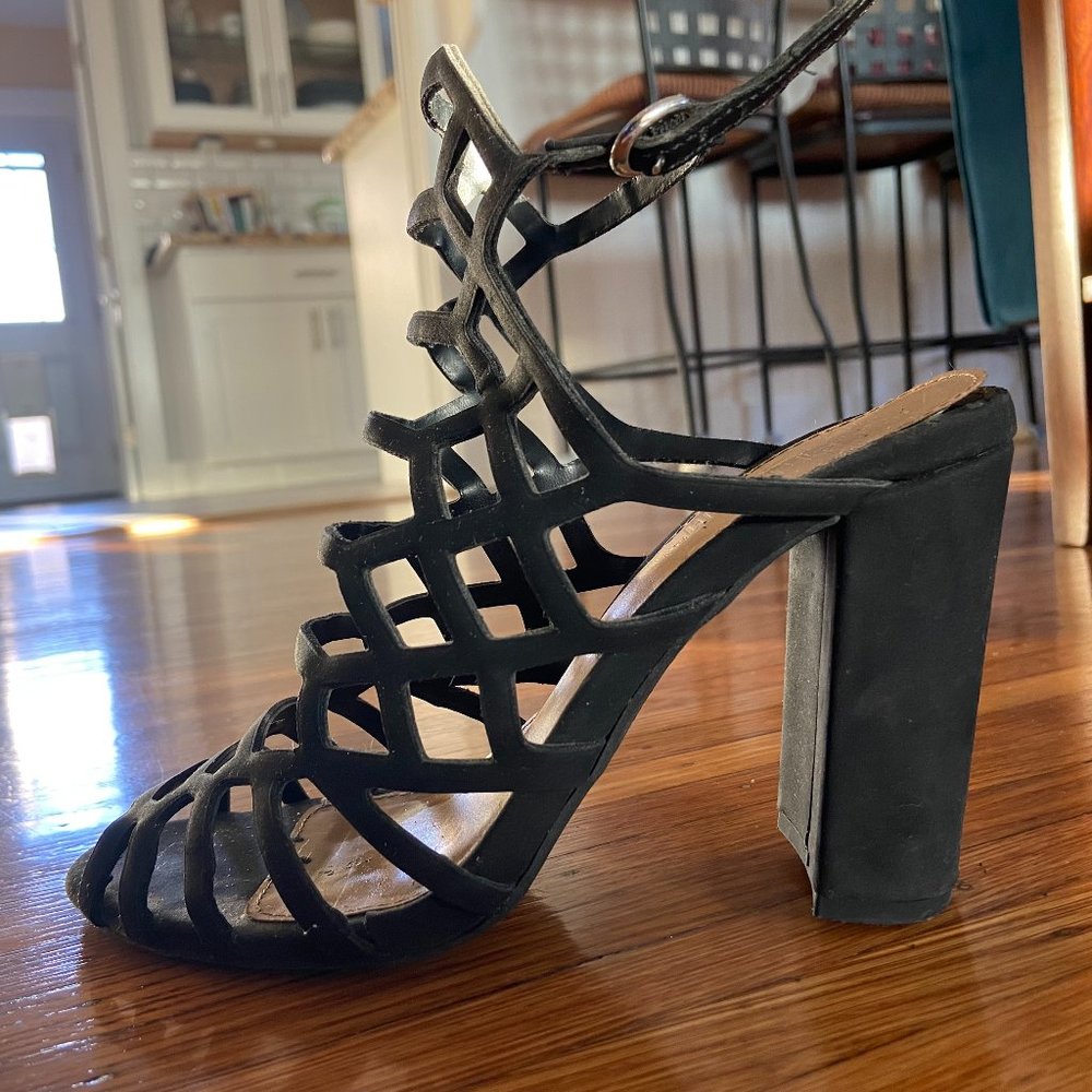 Brash Black Kryptic Strappy Shoes Size 7